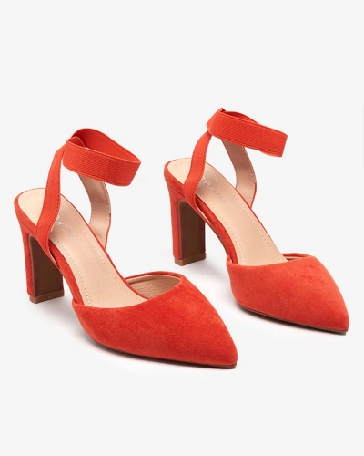 Orangefarbene Sandalen am Pfosten Brosi - Schuhe