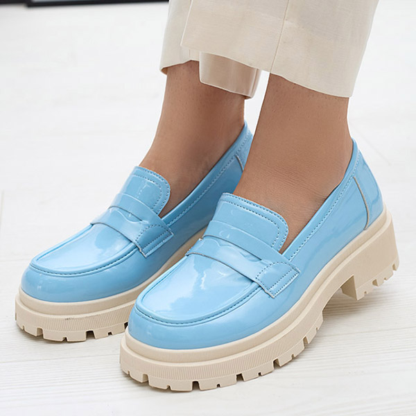 Сині лаковані мокасини для жінок Royalfashion Noppel