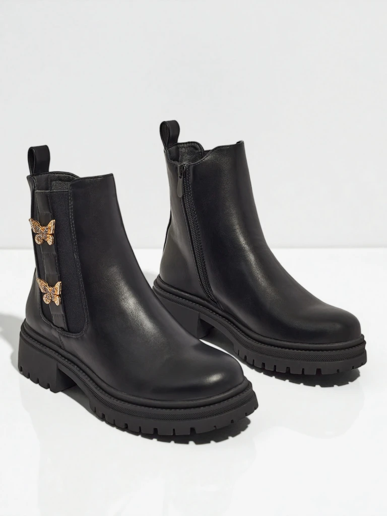 Öko-Leder Damenstiefeletten mit Schmetterlingen Bravelle