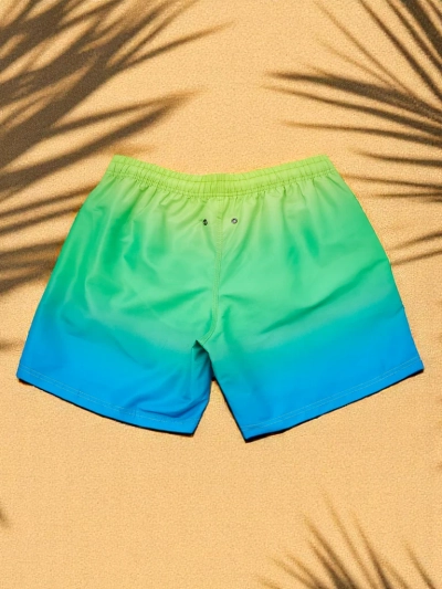 Royalfashion Sportliche Herren Ombre Shorts mit schützendem Netzfutter