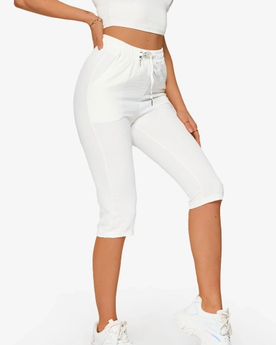 Weiße 3/4-lange Stoffshorts für Damen - Kleidung