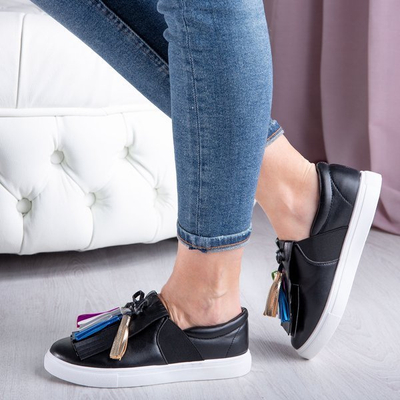 OUTLET Schwarze Sportsneaker mit Osederra-Fransen - Schuhe