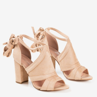 Beige Sandalen mit hohen Absätzen und Lastina-Obermaterial - Schuhe