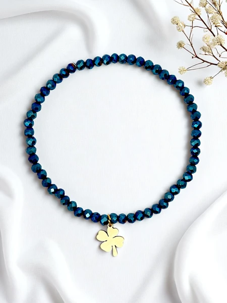 Royalfashion Damenarmband mit Kleeblatt-Anhänger