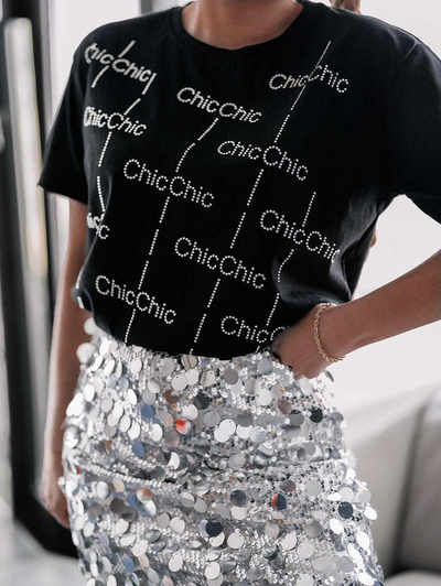 Жіноча футболка з цирконами Royalfashion