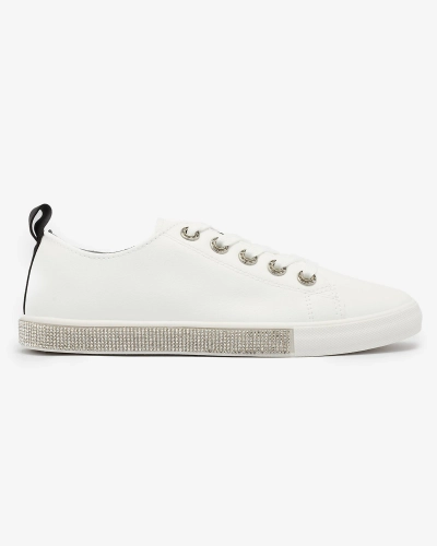 OUTLET Royalfashion Weiße Damen-Sneaker mit Zirkonen und schwarzen Einsätzen Zutifa