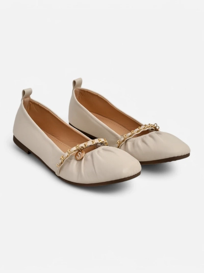 Damen Ballerinas Aelia beige aus Öko-Leder mit dekorativer Kette ITALIA