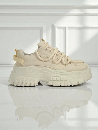 Damen-Sneakers Athenia beige aus Öko-Leder mit 6,5 cm Plateau