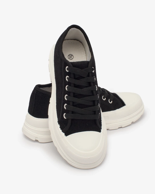 Royalfashion Чорні жіночі кеди на платформі Spollero