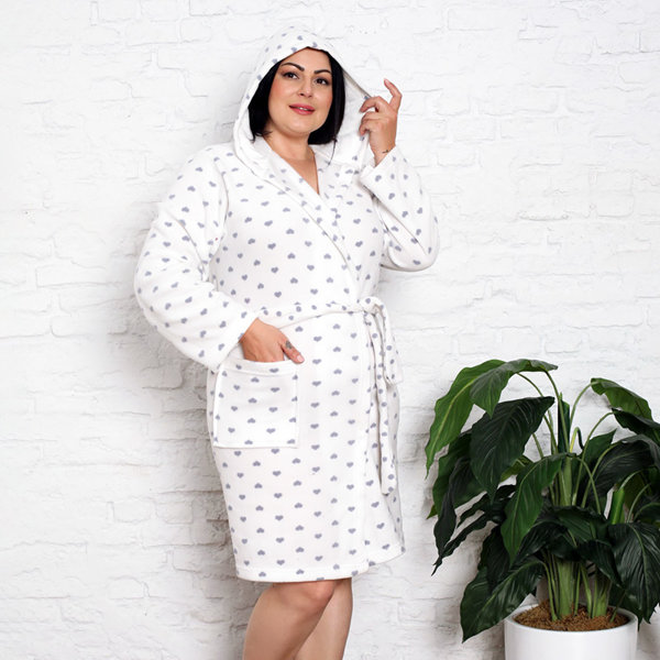 Weicher weißer Damen-Bademantel mit Herzen - Kleidung
