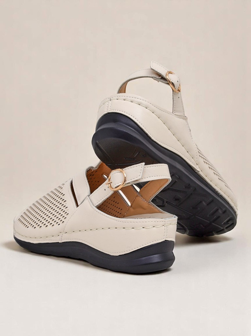 Royalfashion Жіночі сандалі на низькій танкетці Mira