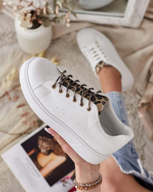 Жіночі спортивні кросівки Royalfashion Simi