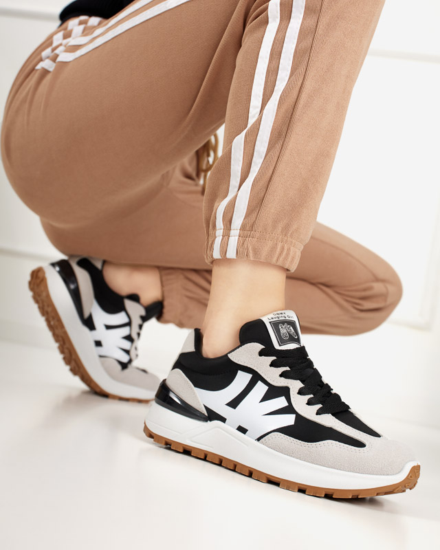 Schwarze Damenturnschuhe mit grauen Narisa-Einsätzen - Schuhe