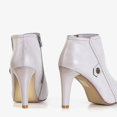 OUTLET Hellgraue Damenstiefel auf hohem Absatz Lotega - Schuhe
