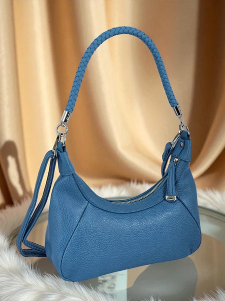 Royalfashion Маленька жіноча сумочка з екошкіри з декоративним ремінцем Lacquea