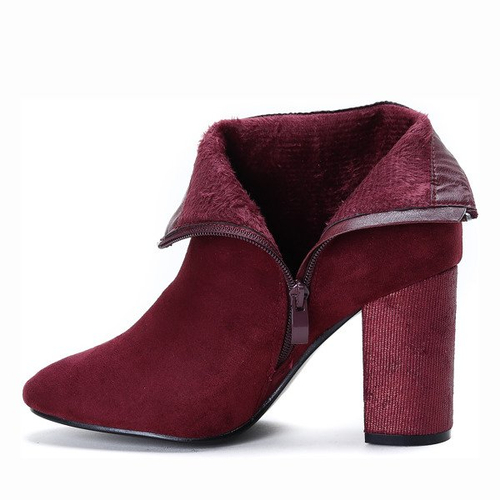 Burgundowe botki na słupku Freyana- Obuwie