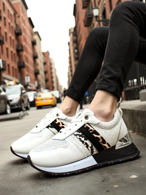 Royalfashion Жіночі спортивні черевики Panterras