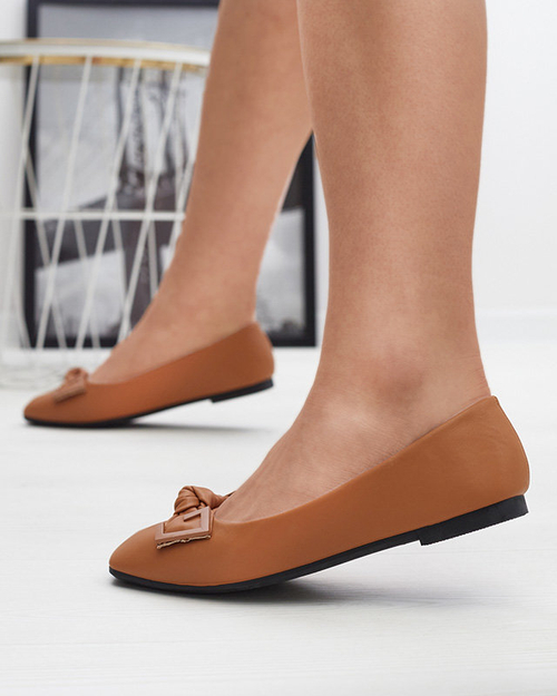 Жіночі балетки з верблюжої шкіри з декором на носі Caxien- Footwear