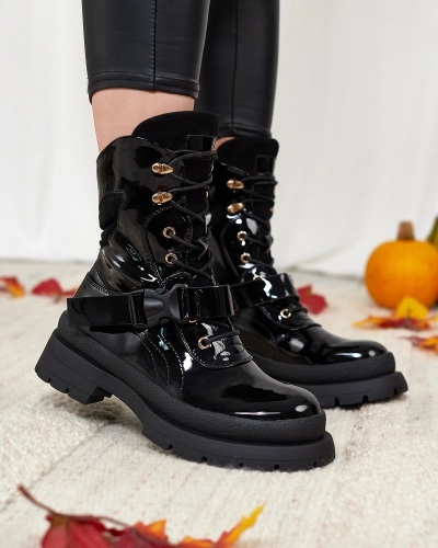 Royalfashion Damen Lackstiefel in schwarz Setogy