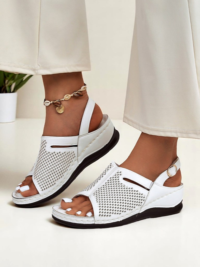 Royalfashion Damen Sandalen mit niedrigem Keilabsatz Mira