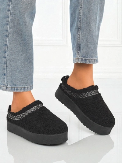 Kurze Damenstiefel im Schneestiefel-Stil mit Fell Frost Veil