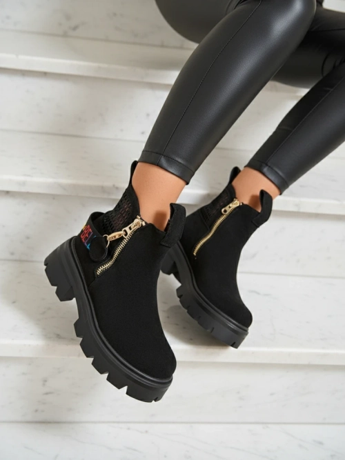 Чоботи жіночі із замші Royalfashion Eco в чорному кольорі Refaset