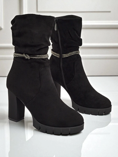 Damen Stiefeletten aus Eco-Wildleder mit Blockabsatz RuneFlicker