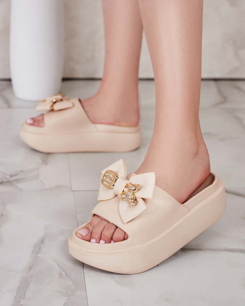 Royalfashion Жіночі гумові шльопанці з декоративним бантом Apis