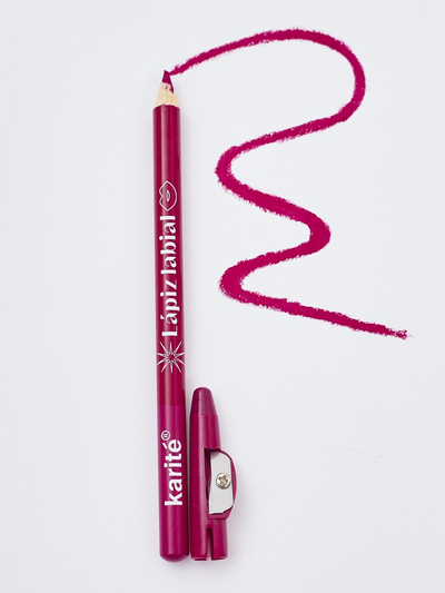 Lippenkonturenstift mit Spitzer in der Farbe Weinrot