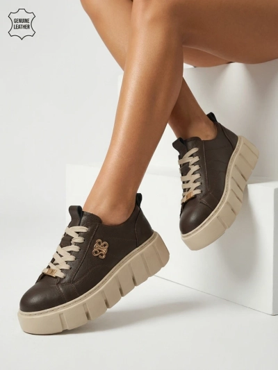 Sportliche Damen-Sneakers aus Naturleder Taures