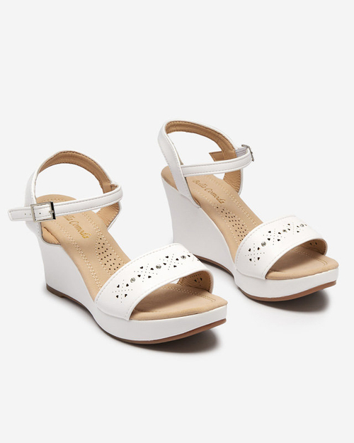 OUTLET Жіночі білі босоніжки на танкетці Bellomia - Взуття