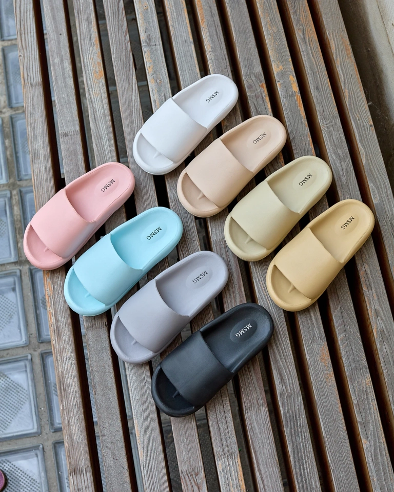 Royalfashion Hellbraune Moralno Damen-Flip-Flops