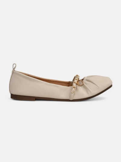 Damen Ballerinas Aelia beige aus Öko-Leder mit dekorativer Kette ITALIA