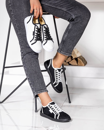 Schwarze Damen-Turnschuhe mit Wefera-Aufnäher -