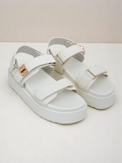 Royalfashion Kallisto – Weiße Damen Sandalen mit Plateau, Öko-Leder