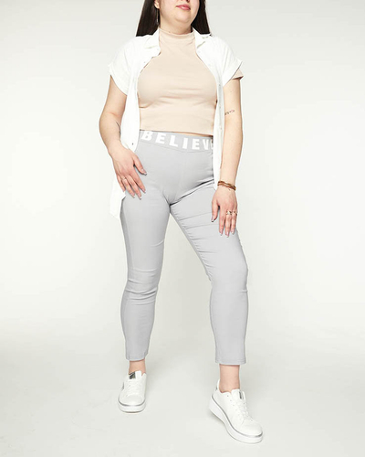 Damen-Stoffhose mit hellgrauem Schriftzug - Bekleidung