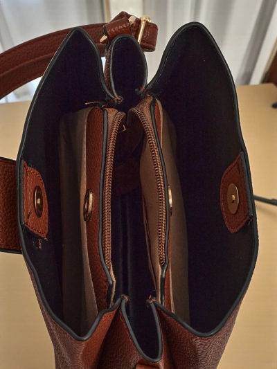 Kleine Damenhandtasche aus Öko-Leder Narias