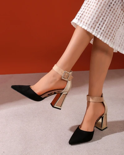 Royalfashion Klassische Frauen-Stilettos Wernone