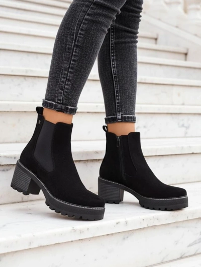 Royalfashion Eco-Wildleder Damen Stiefeletten auf einem Pfosten Segori
