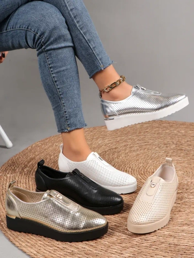 Royalfashion Damen Slipper perforierte Schuhe Goffies