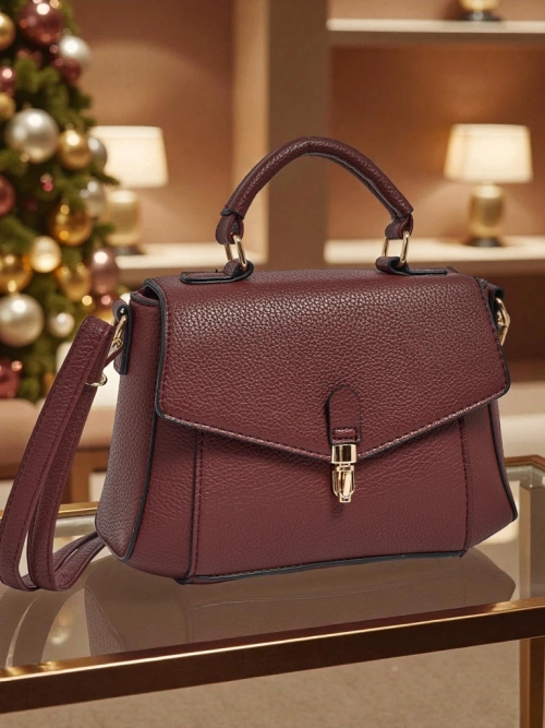 Маленька жіноча сумочка з екошкіри Fioren