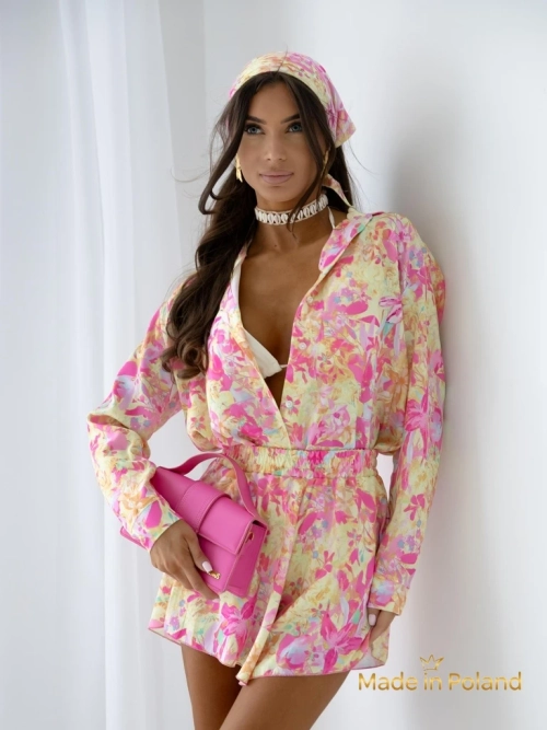 Royalfashion Жіночий комплект з сорочкою та шортами у квітковий візерунок