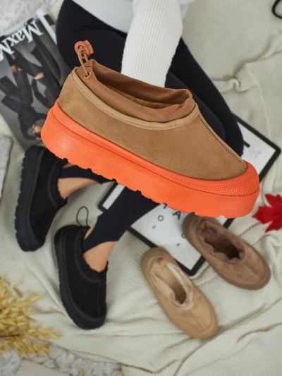 Damen Sneakers Flora Camel Wildleder Bequem für den Alltag