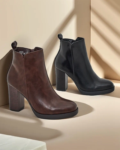 Royalfashion Damen-Stiefeletten an einem Pfosten Erozi