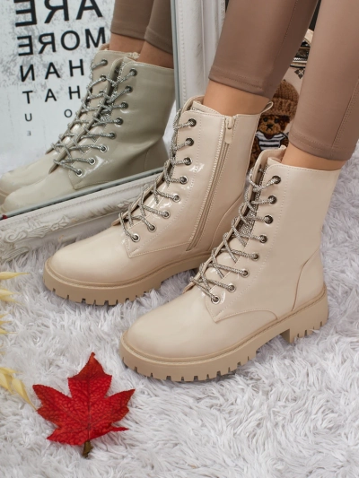 Лаковані шнуровані жіночі ботильйони Fjorra