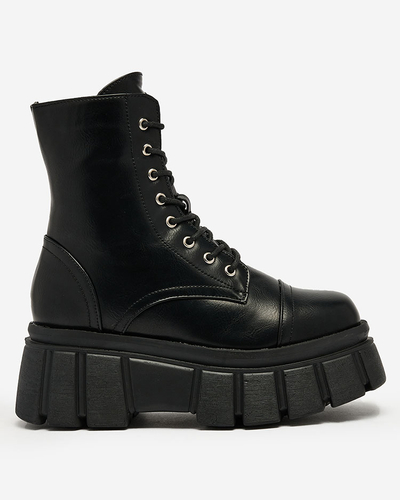 Royalfashion Жіночі чорні черевики-ботфорти на платформі Ceminas