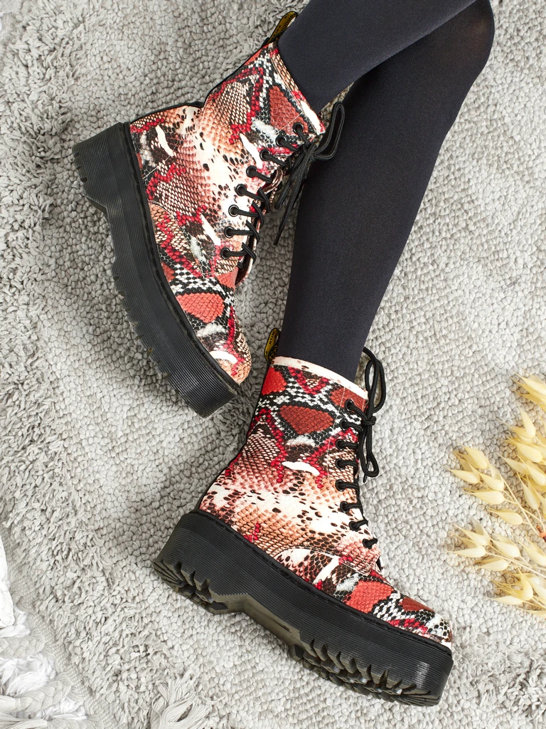 Damen Worker Boots mit Prägung Isadore