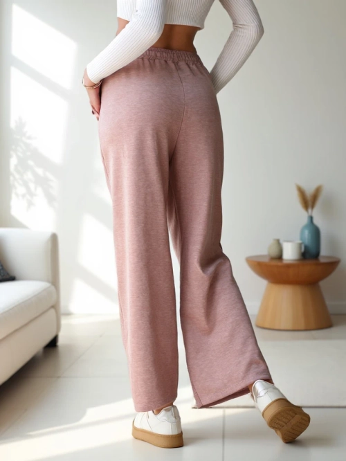 Royalfashion Жіночі широкі спортивні штани з стразами