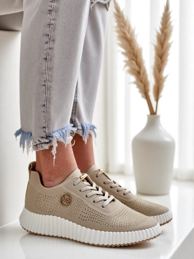 Royalfashion Damen sportliche perforierte Sneakers Tobin