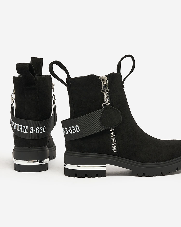 Royalfashion Schwarze Stiefel aus Öko-Wildleder mit Riemen und Reißverschlüssen Redmisala